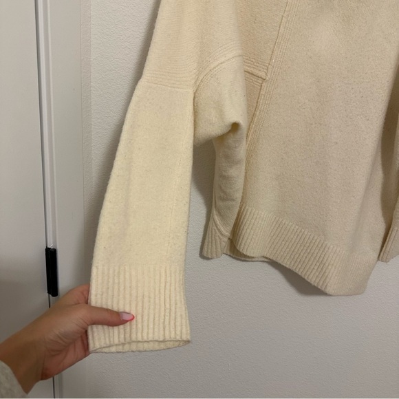 All Saints Lock Roll Neck Relaxed Fit Sweater Chalk White Size Medium Women’s - Picture 8 of 13